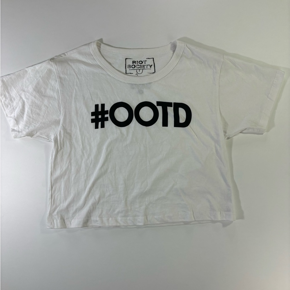 Riot Society White #OOTD tee